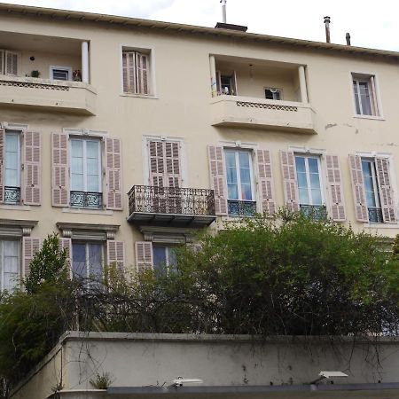 Barla 3 - A Spacious One Bedroom Apartment Near Place Garibaldi Nice Buitenkant foto