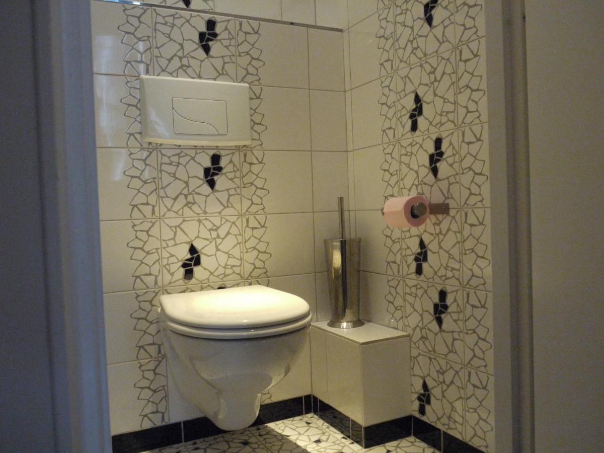 Barla 3 - A Spacious One Bedroom Apartment Near Place Garibaldi Nice Buitenkant foto