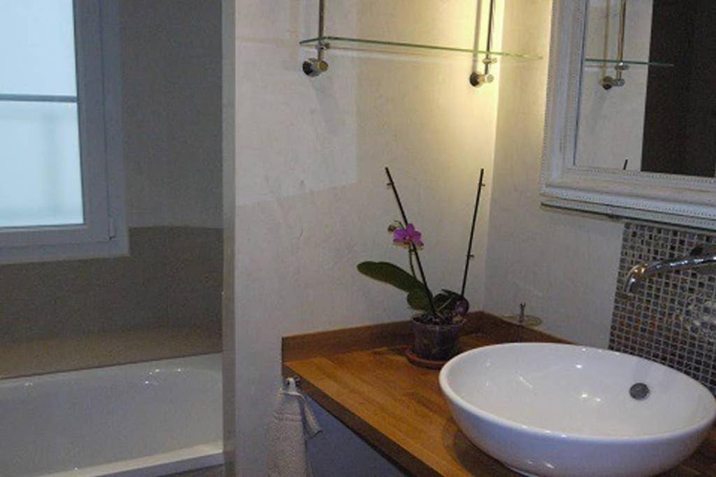 Barla 3 - A Spacious One Bedroom Apartment Near Place Garibaldi Nice Buitenkant foto